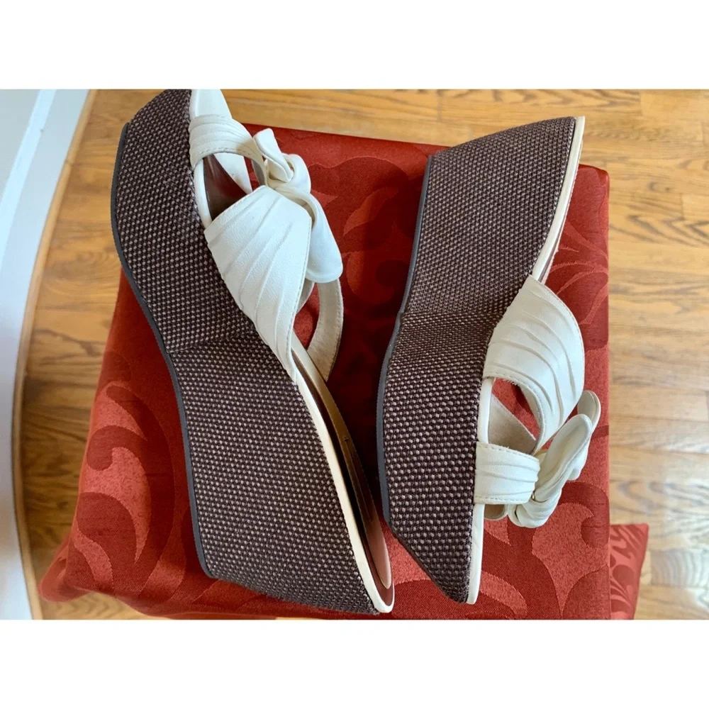 Max Studio off white wedge sandals 7